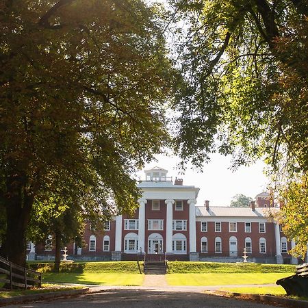 The Blackburn Inn And Conference Center Staunton Exterior foto