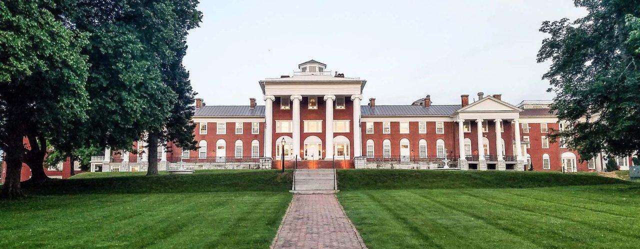 The Blackburn Inn And Conference Center Staunton Exterior foto